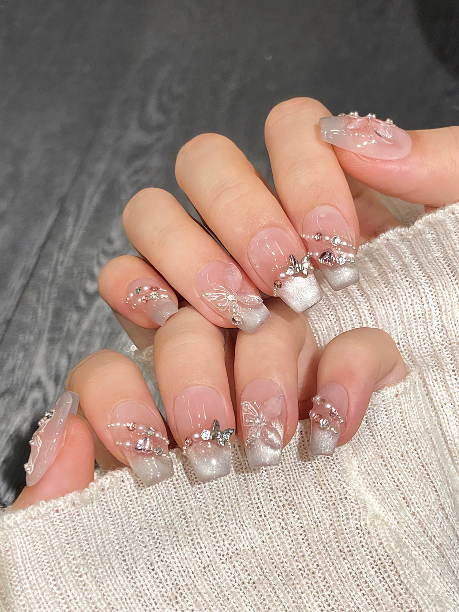 Butterfly-Hand-Painted Diamond Cat-Eye & Glitter Reusable Press-On Nails PN004