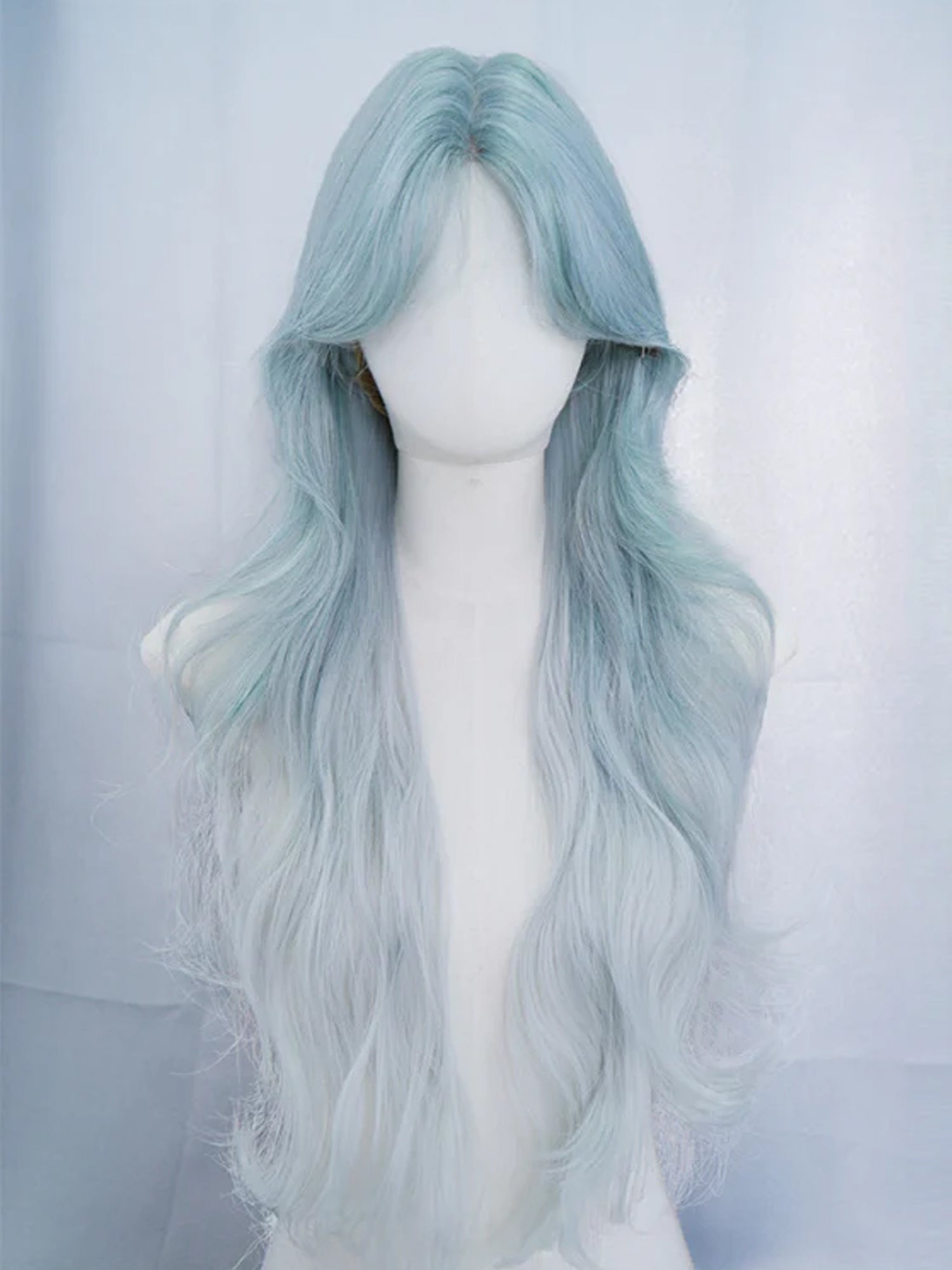 28" Pastel Blue Ombre Fashion Synthetic Hair Wig QS006