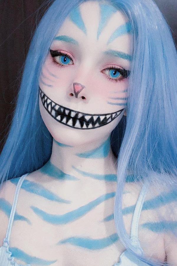 30" Light Blue Lace Front Synthetic Wig 10187