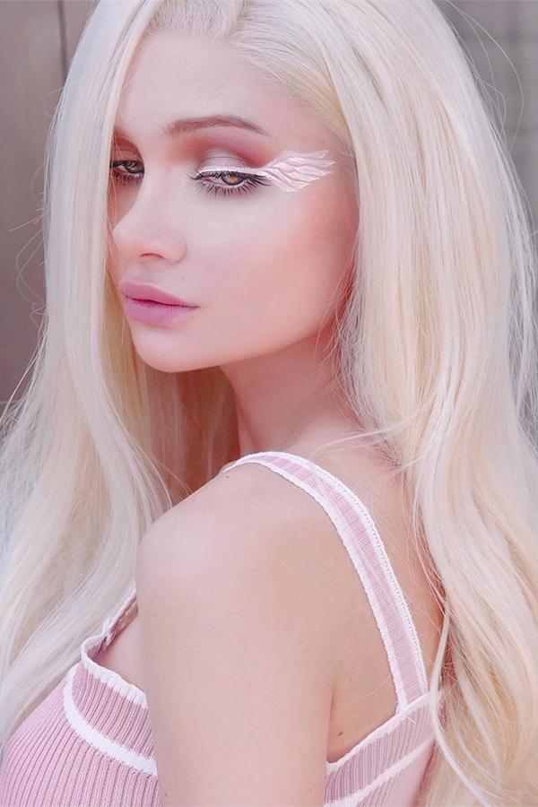 24" Golden Blonde Lace Front Synthetic Wig 20009 - StarLite Hair