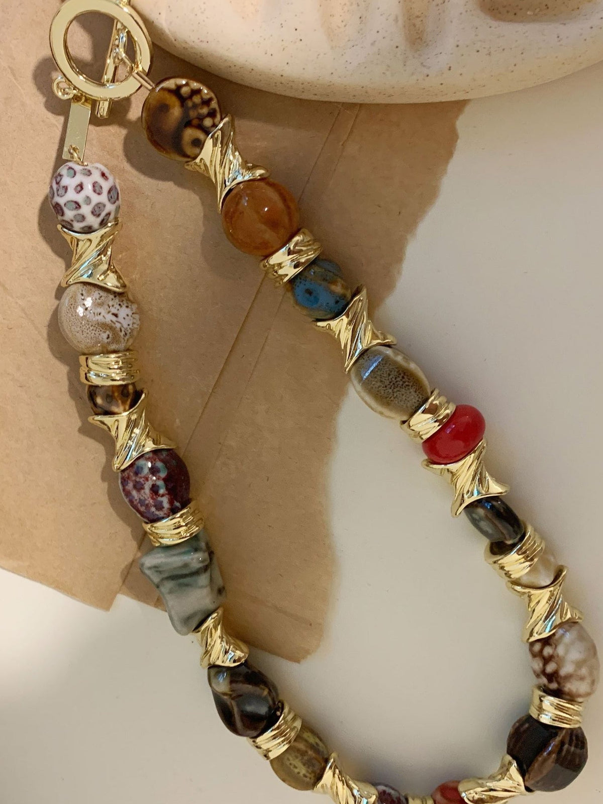 Vintage Alloy & Ceramic Beaded Necklace NE001