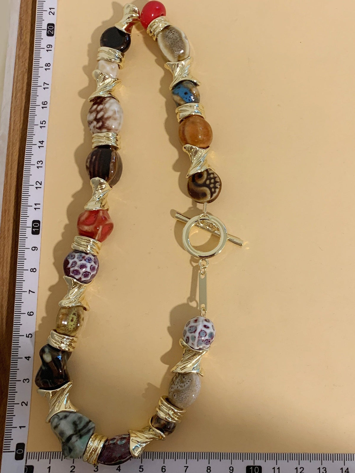 Vintage Alloy & Ceramic Beaded Necklace NE001
