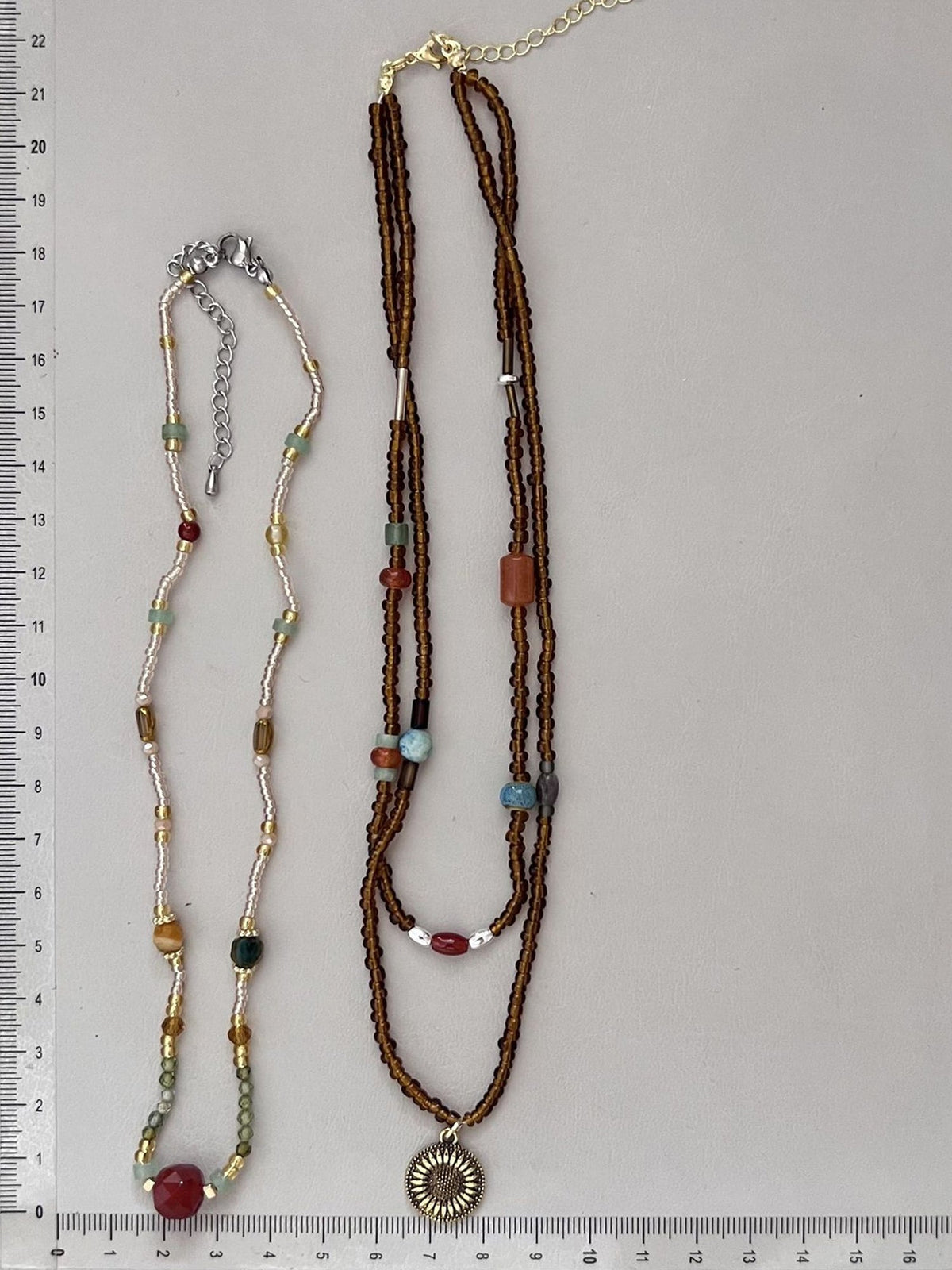 Boho Beaded Sunflower Pendant Necklace NE004