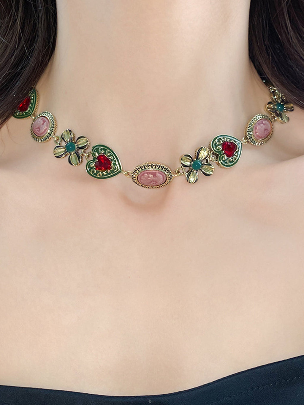 Vintage Necklace & Bracelet Set: Gold-Tone with Red Heart Gems & Enamel Florals NE021