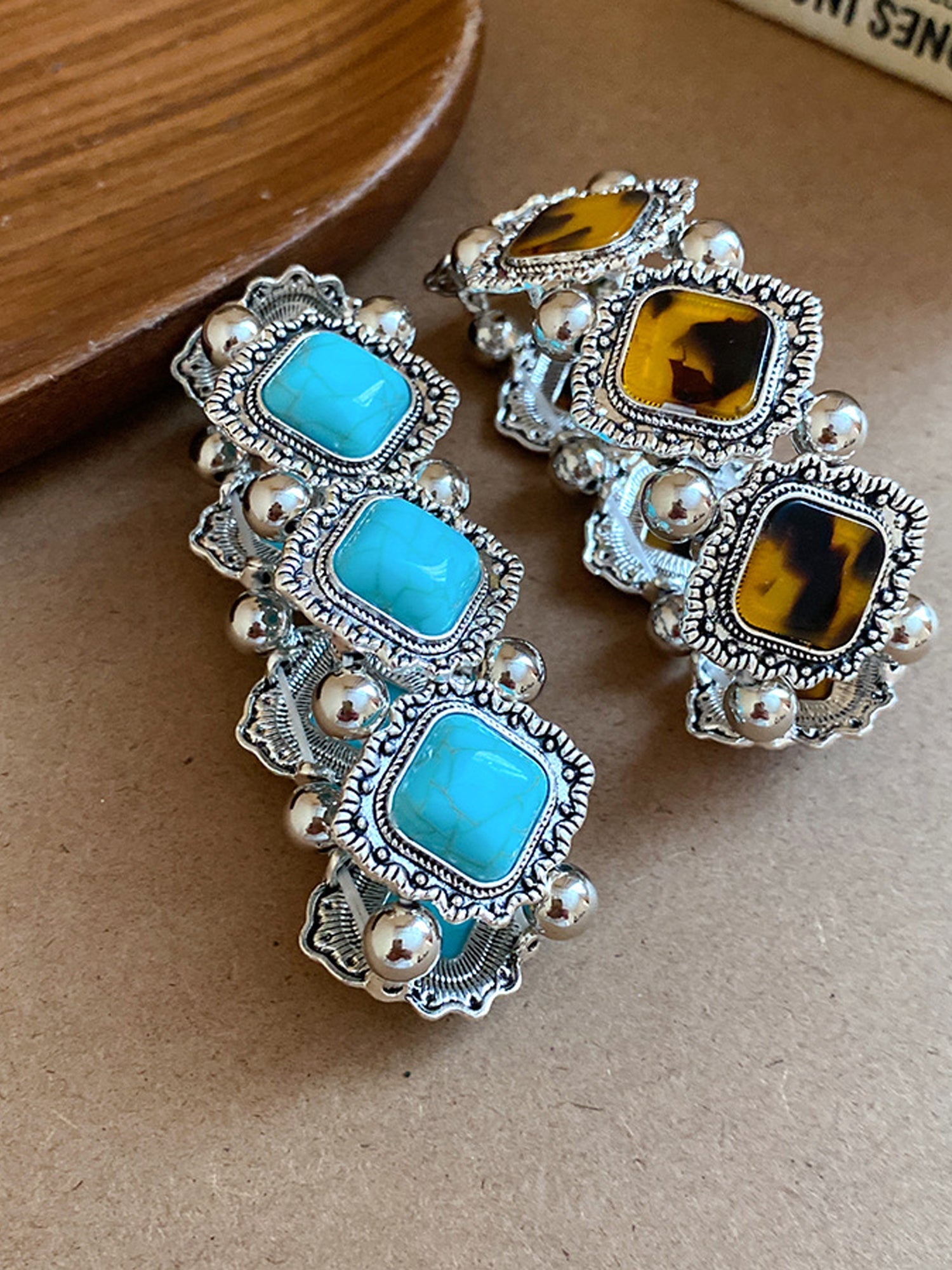 Bohemian Bracelets Set: Turquoise & Tortoiseshell Gemstones in Silver-Tone NE024