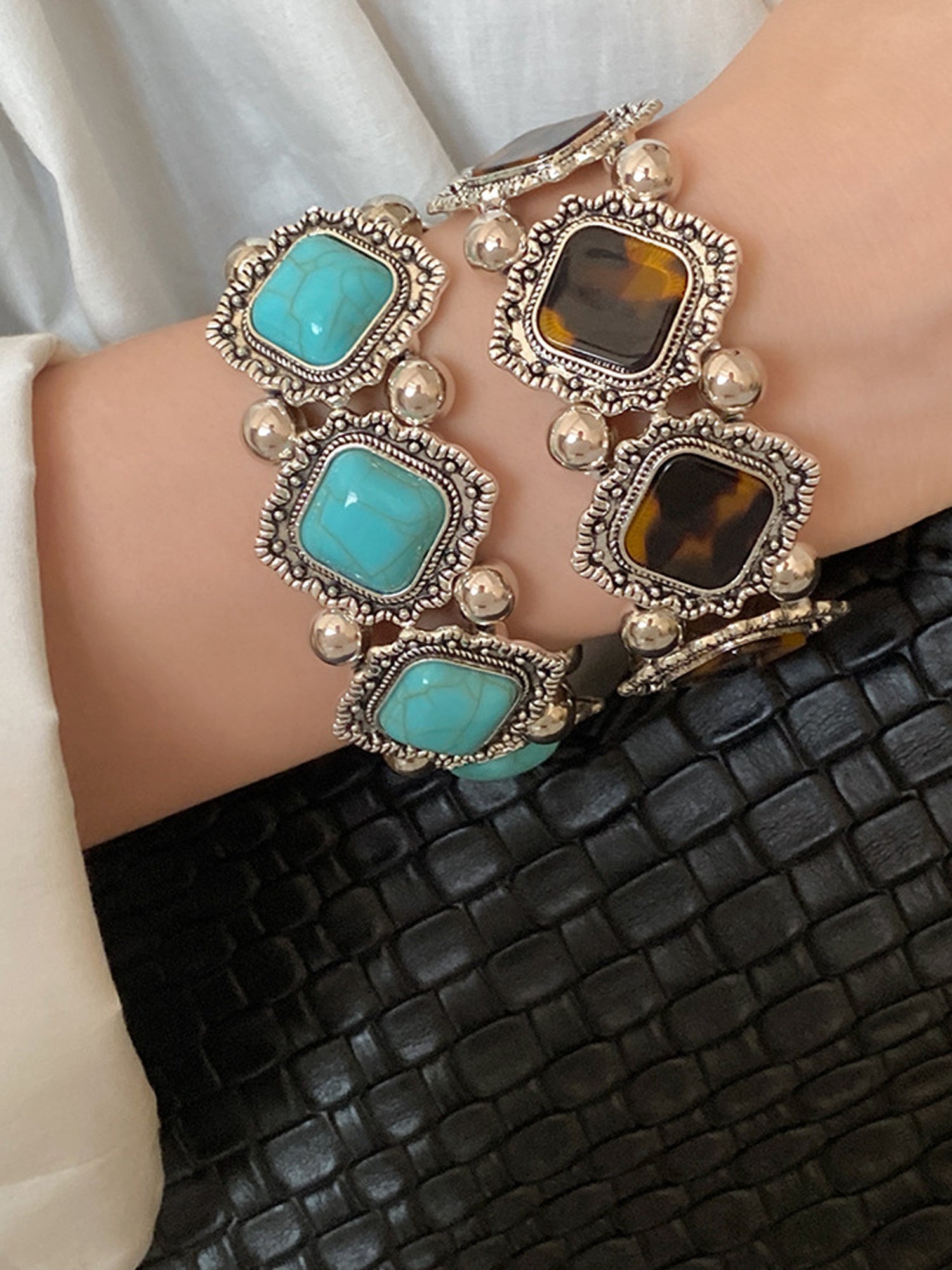 Bohemian Bracelets Set: Turquoise & Tortoiseshell Gemstones in Silver-Tone NE024