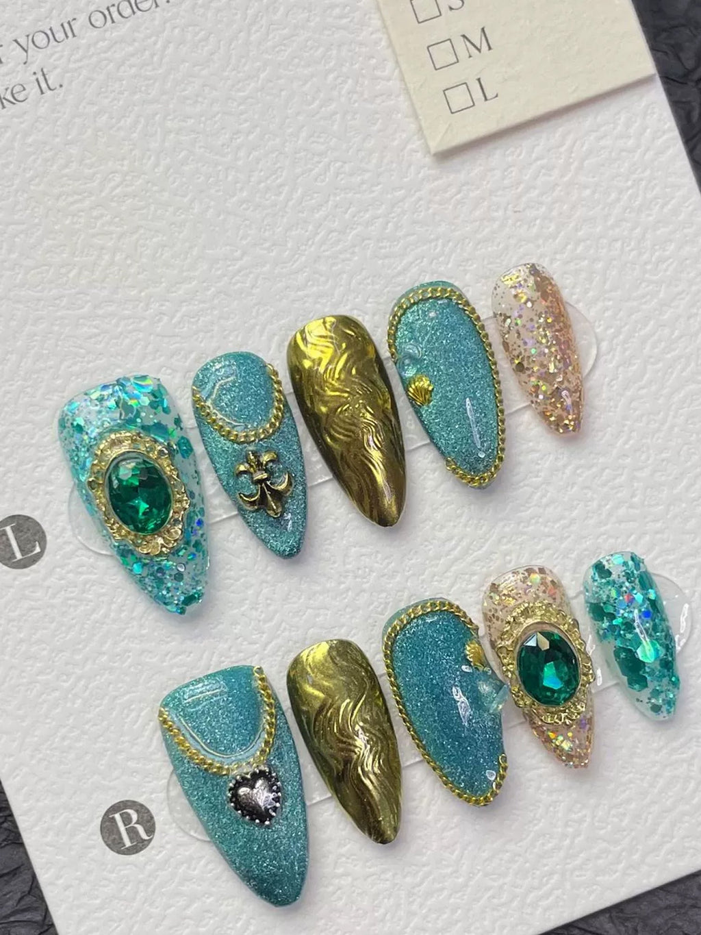 Unique Exotic Cat Eye with Artistic Detailing Press-On Nails PN016