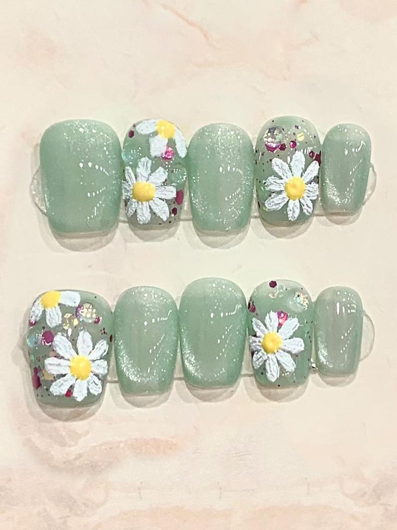 Hand-Painted Floral Mint Green Short Square Press-On Nails PN021