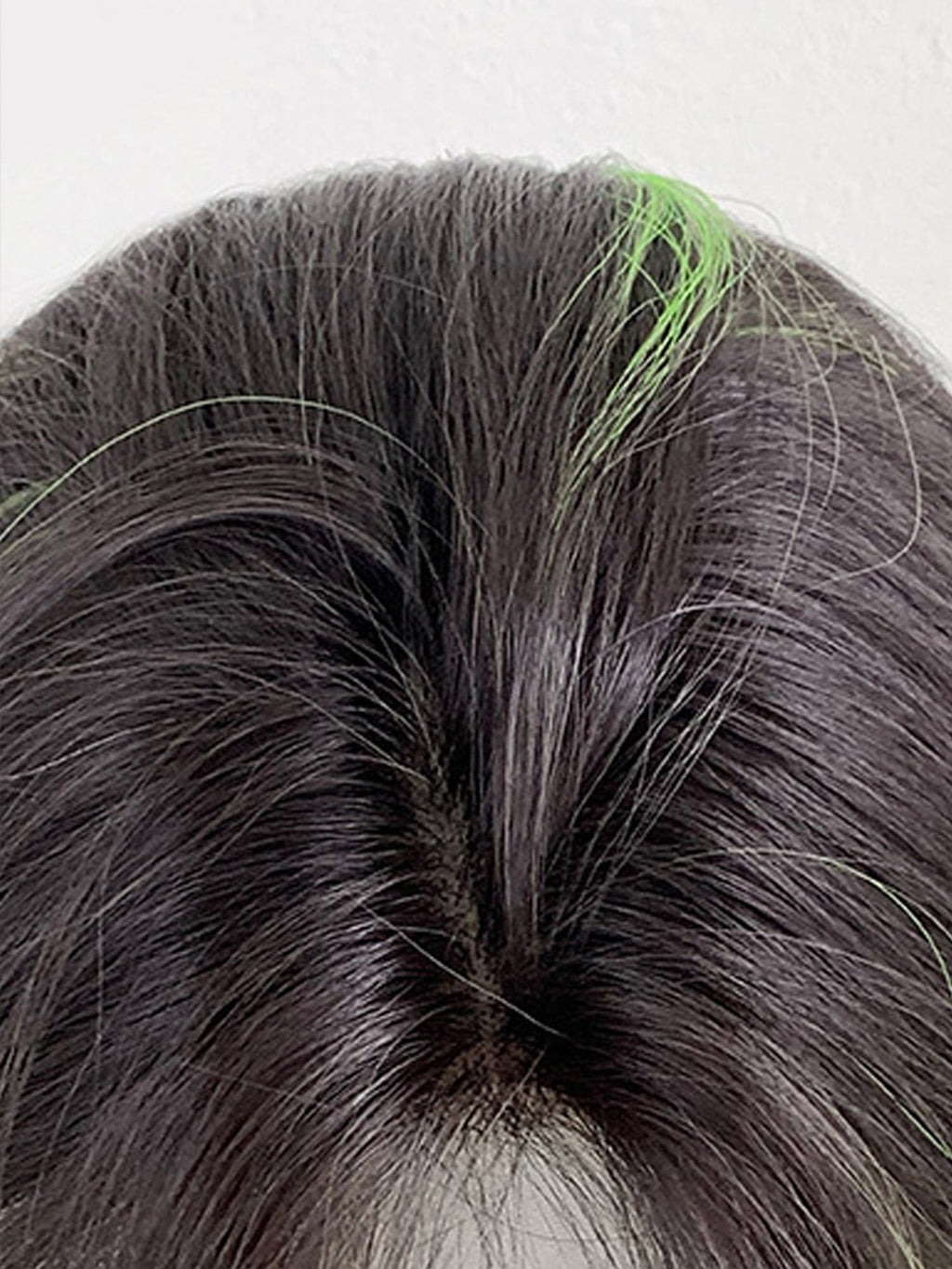 24" Brunette Mixed Light Green Wavy Fashion Synthetic Hair Wig QS015