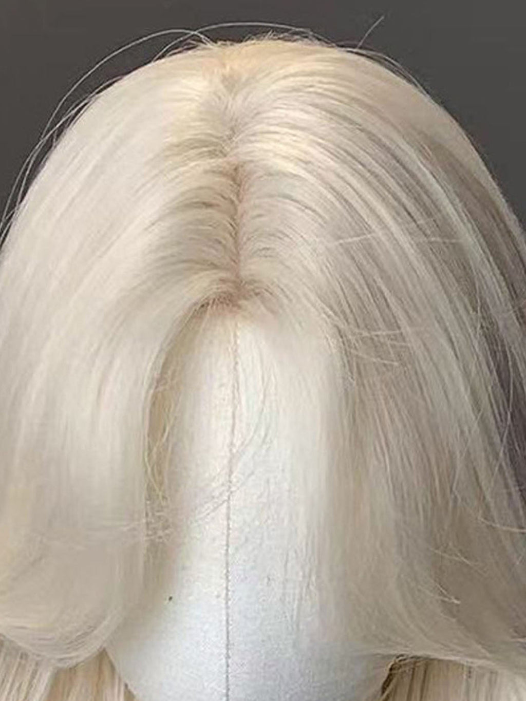 28" Platinum Blonde Wavy Fashion Synthetic Hair Wig QS023