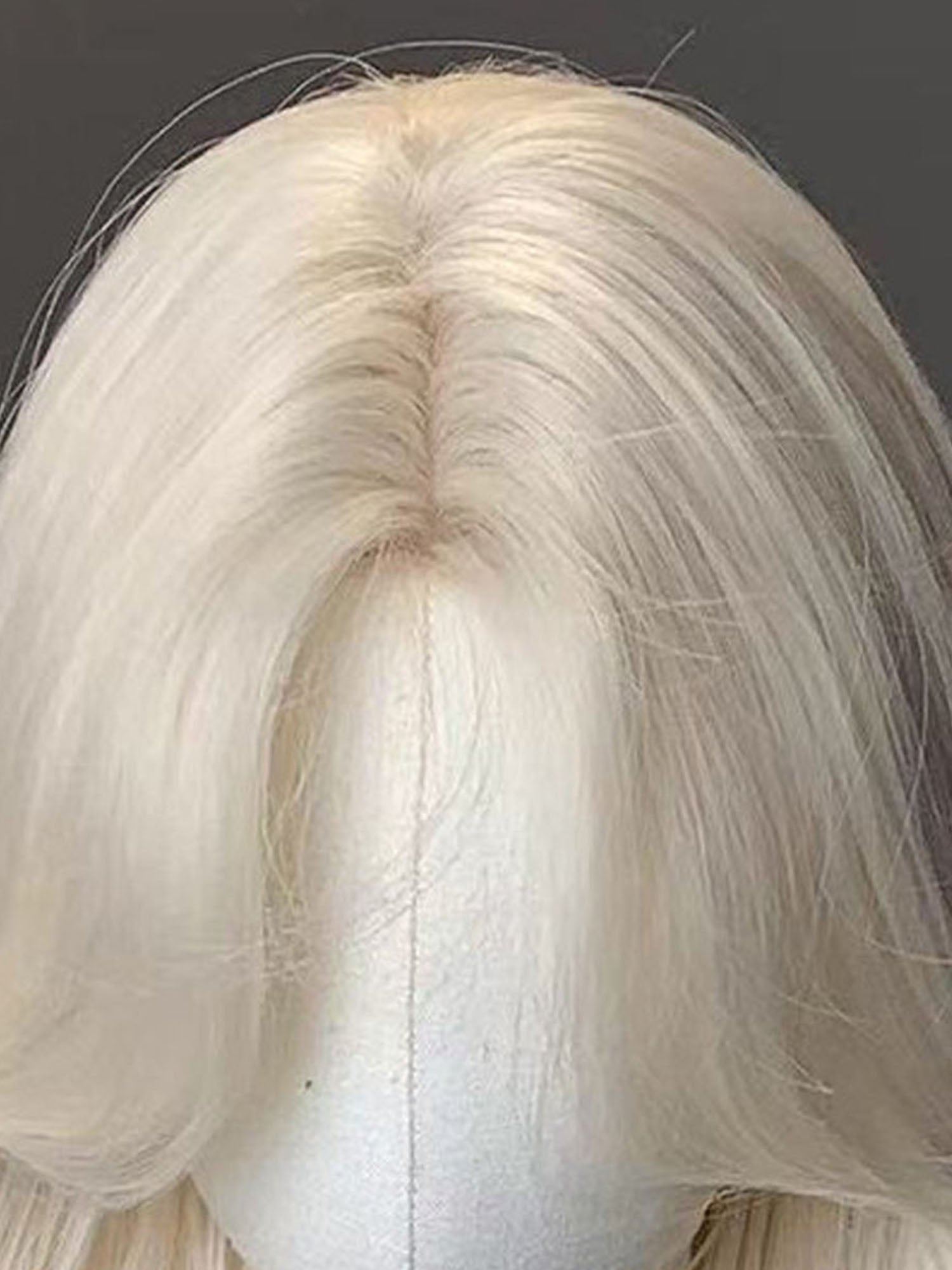 28" Platinum Blonde Wavy Fashion Synthetic Hair Wig QS023