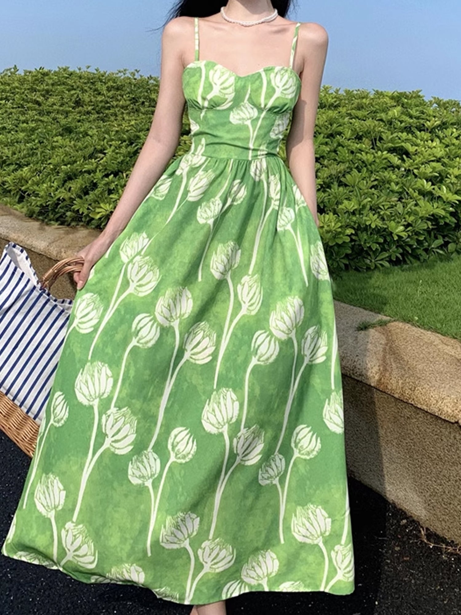 Green Floral Spaghetti Strap Bohemian Maxi Dress XC038