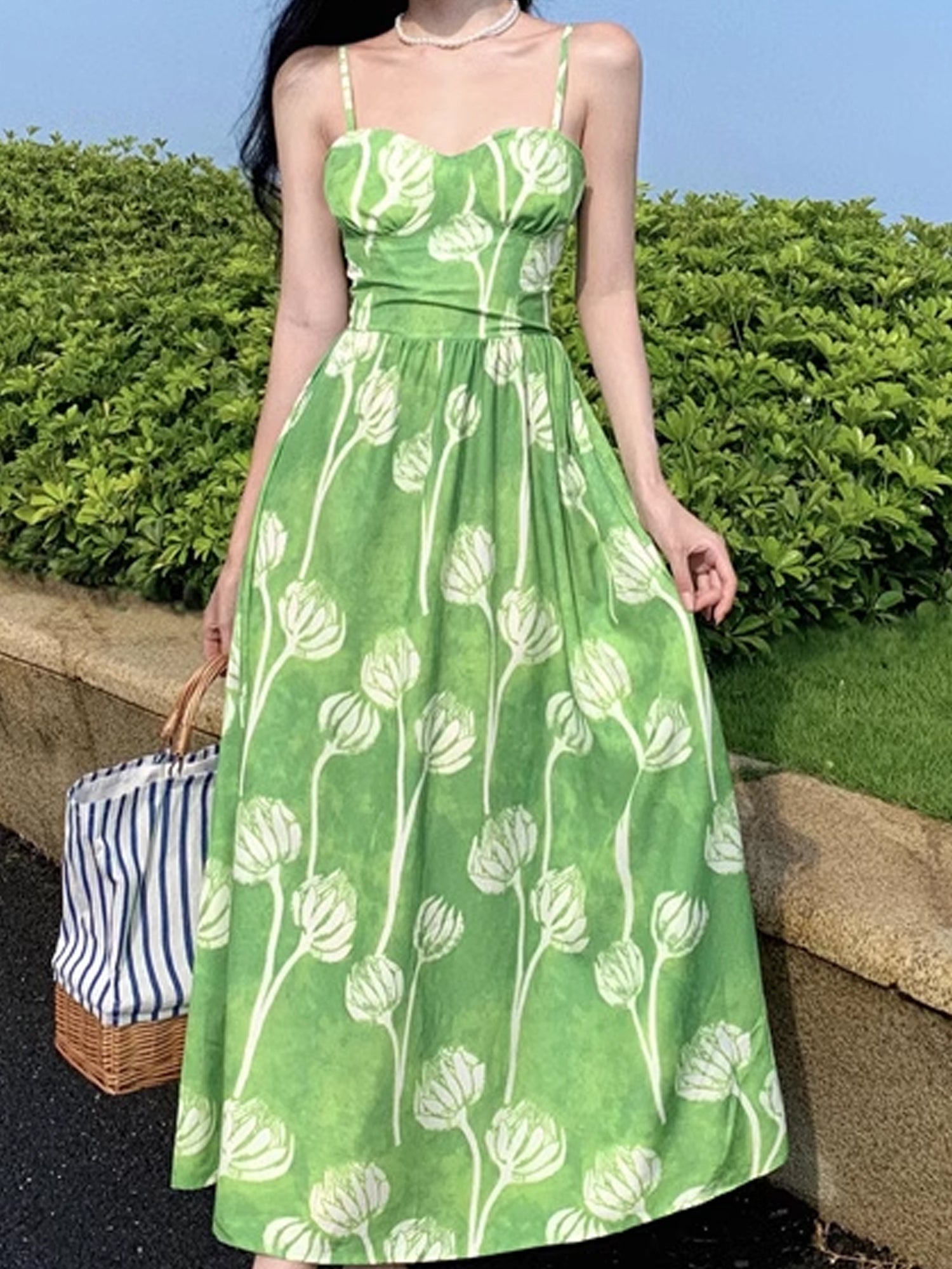 Green Floral Spaghetti Strap Bohemian Maxi Dress XC038