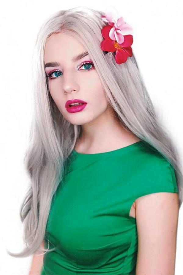24" Grey Blonde Lace Front Synthetic Wig 20115 - StarLite Hair