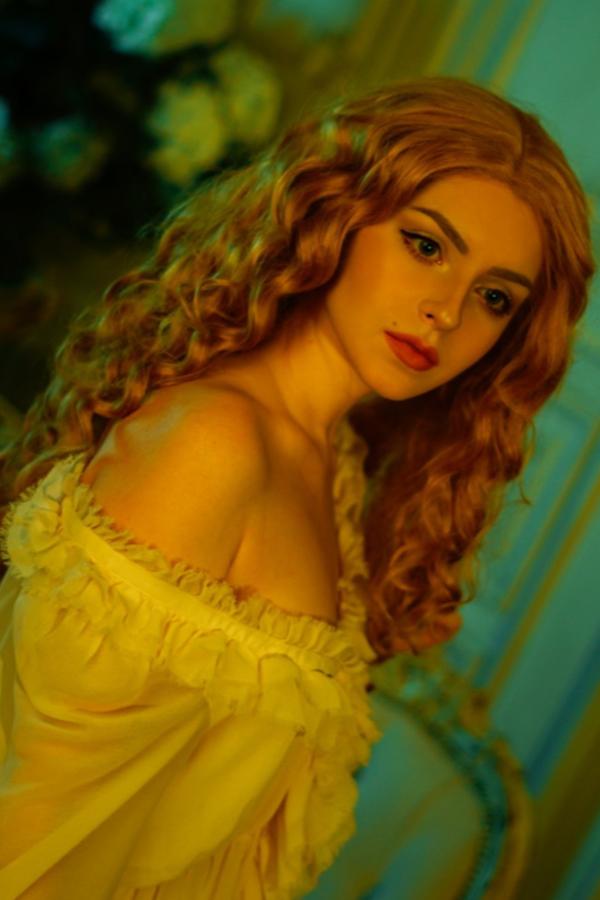 26" Golden Blonde Lace Front Synthetic Wig 20117