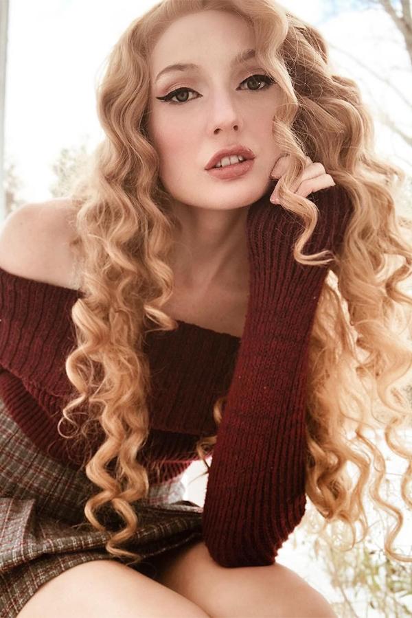 26" Golden Blonde Lace Front Synthetic Wig 20117 - StarLite Hair